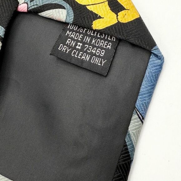 Pooh Bear Vintage Neck Tie Tigger Piglet 47” - Picture 5 of 5